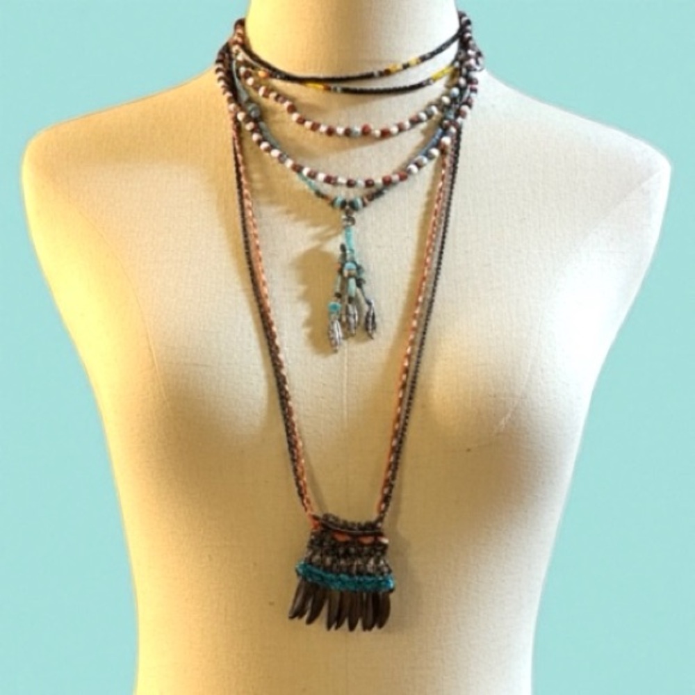SOUTHWESTERN BEADED BUNDLE OF FIVE NECKLACES VARYING LENGTHS, DESIGNS AND COLORS